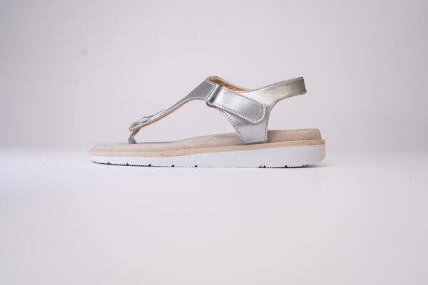 comfort T-strap sandal